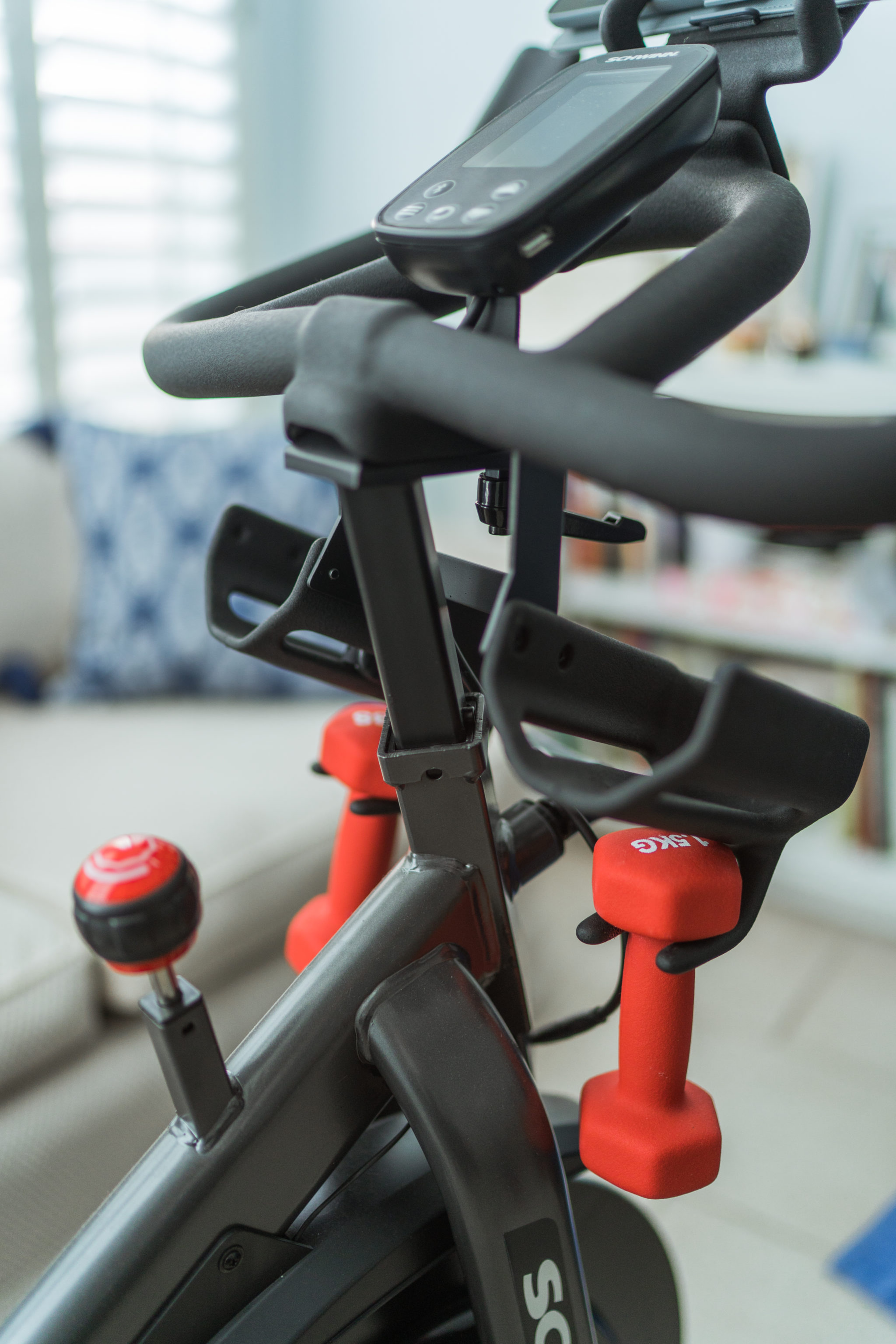 Schwinn IC4 at home spin bike review