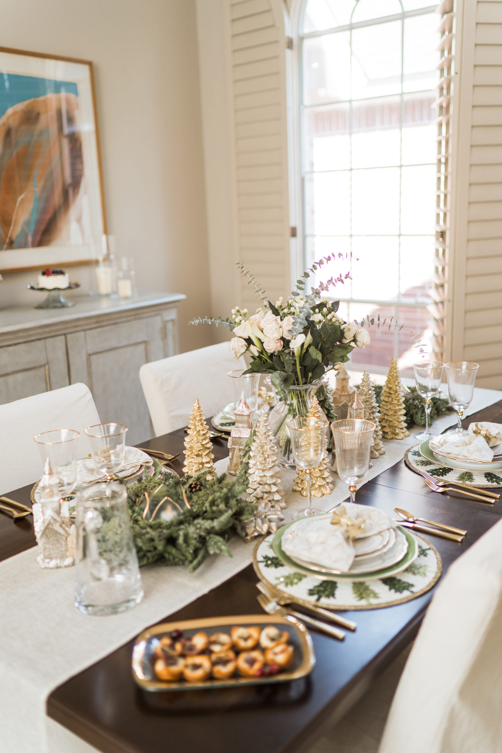 Elegant Christmas table for dinner