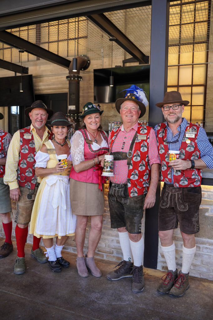 Traditional lederhosen and German costumes for Wurstfest | Girl Wonder Life