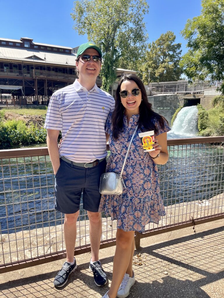 Tips for visiting Wurstfest in New Braunfels, Texas | Girl Wonder Life