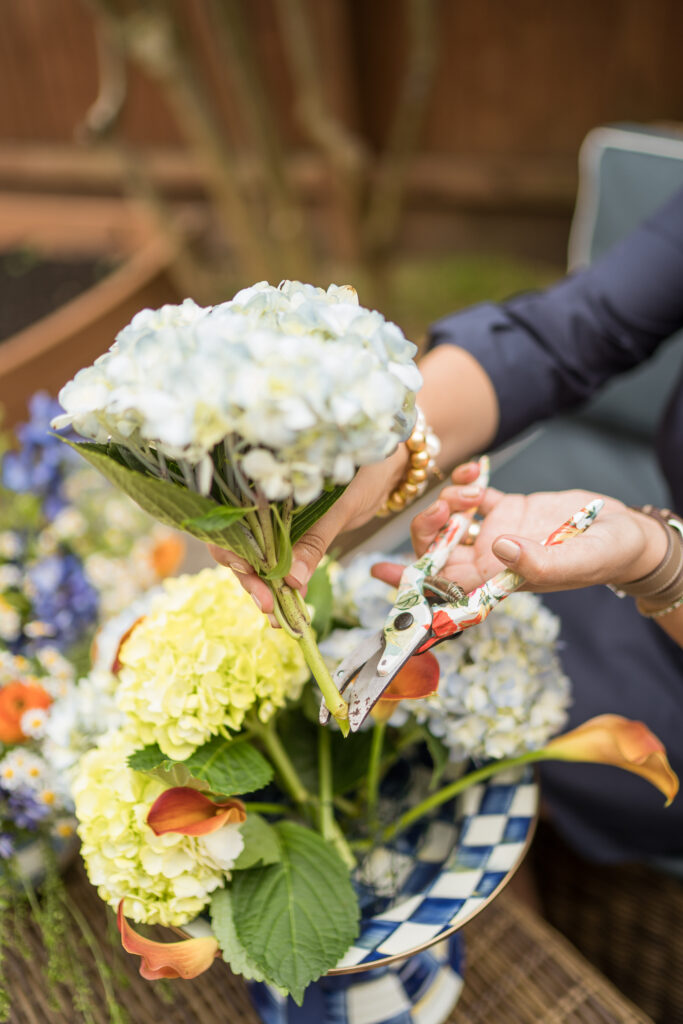 steps to create DIY floral arrangements with florist wire netting | Girl Wonder Life