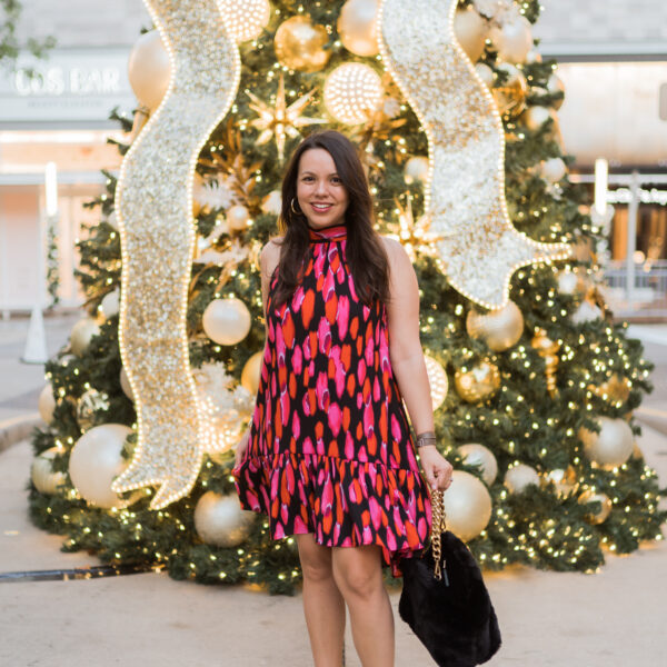 Printed halter neck dress that's affordable and perfect for Holiday parties | Girl Wonder Life